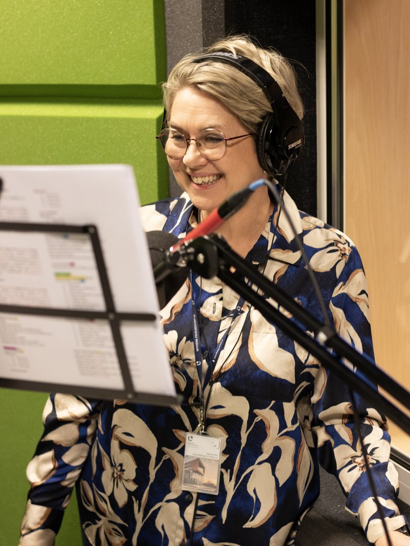 dr Kowalkiewicz-Kulesza podczas nagrania