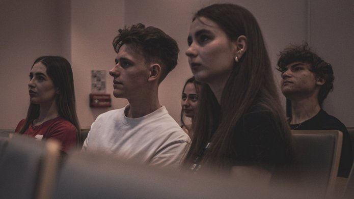 studenci