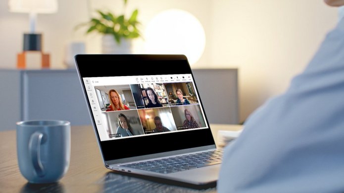 kadr z konsultacji online